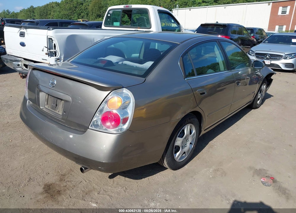 2002 NISSAN ALTIMA 2.5 S VIN: 1N4AL11D02C211175