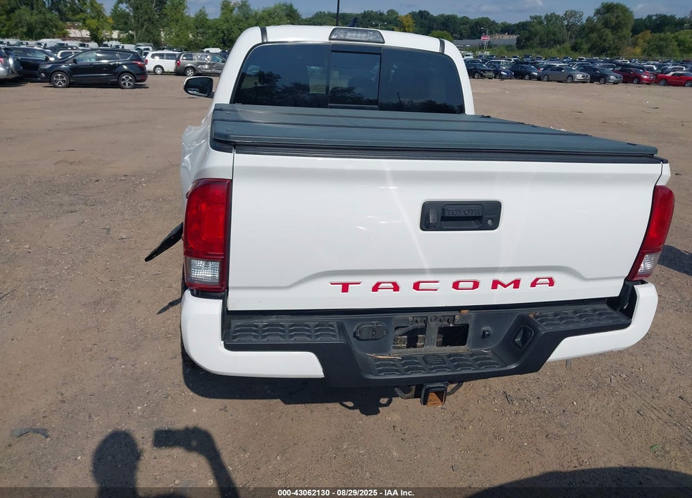 2017 TOYOTA TACOMA VIN: 3TMCZ5AN8HM092879