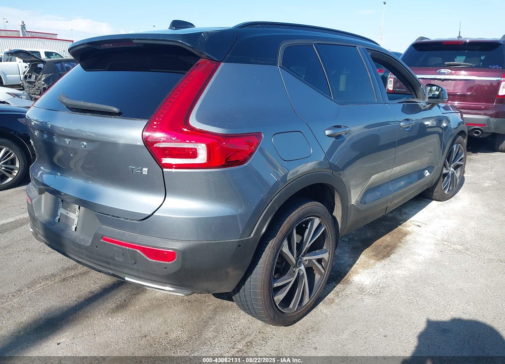 2019 VOLVO XC40 VIN: YV4AC2HM6K2112773