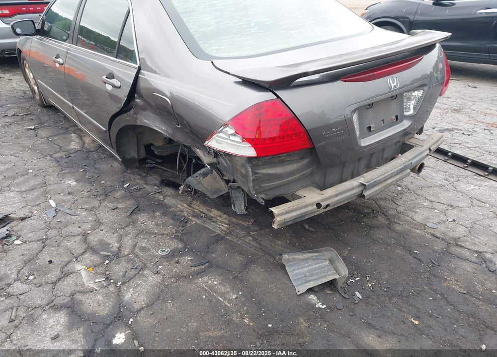 2007 HONDA ACCORD 2.4 EX VIN: 1HGCM56807A141121