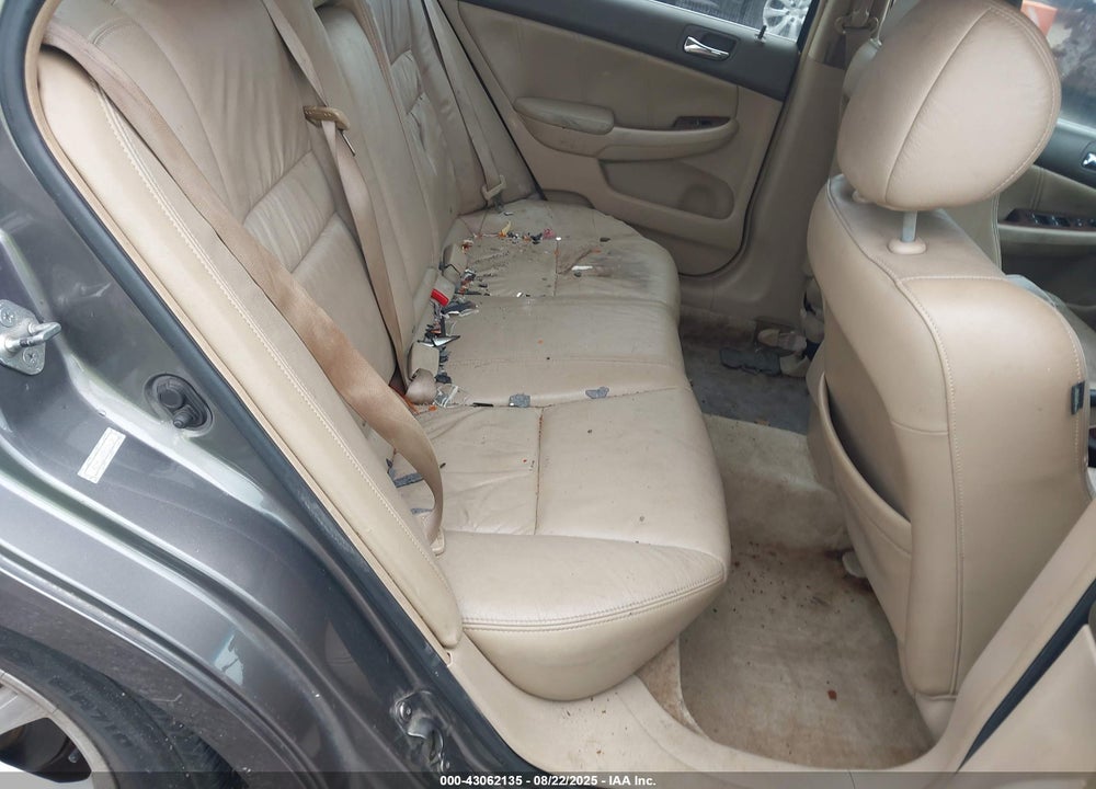 2007 HONDA ACCORD 2.4 EX VIN: 1HGCM56807A141121