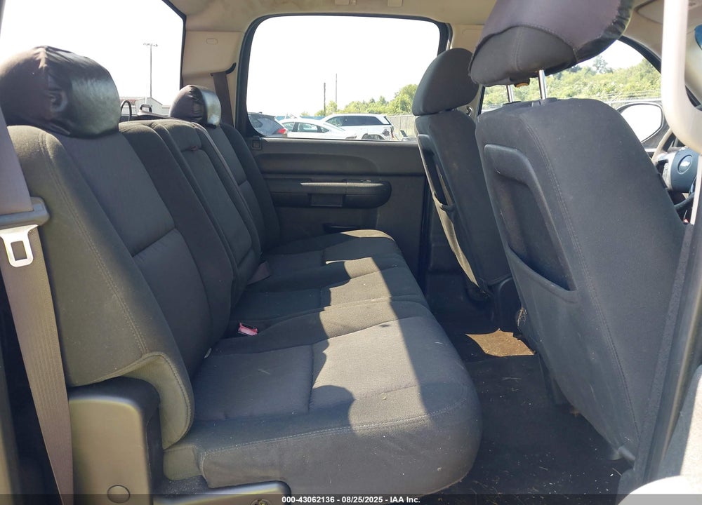 2013 CHEVROLET SILVERADO 1500 VIN: 3GCPCREA2DG254323