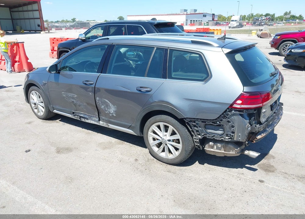 2018 VOLKSWAGEN GOLF ALLTRACK VIN: 3VWH17AUXJM759678