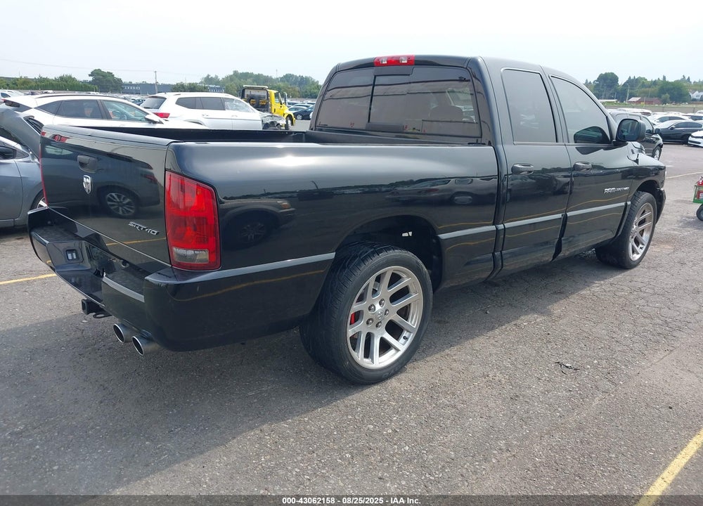 2005 DODGE RAM 1500 SRT-10 VIN: 3D7HA18H45G746170