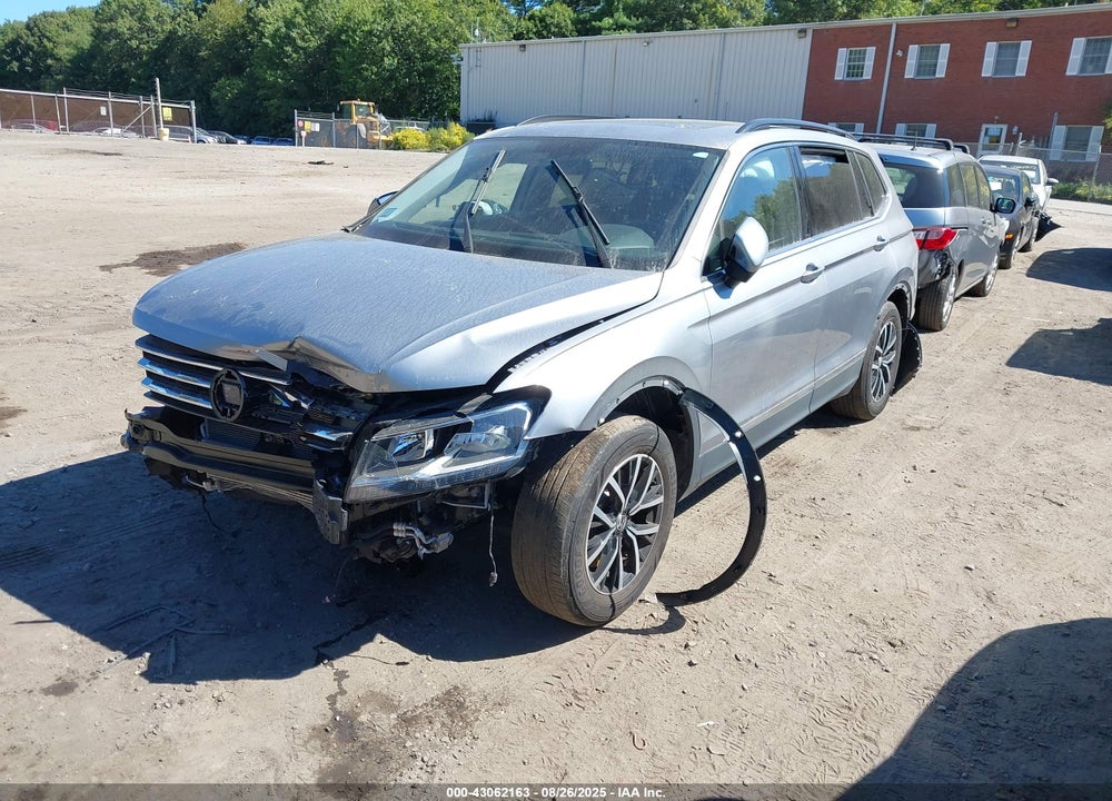 2021 VOLKSWAGEN TIGUAN VIN: 3VV2B7AX0MM091976