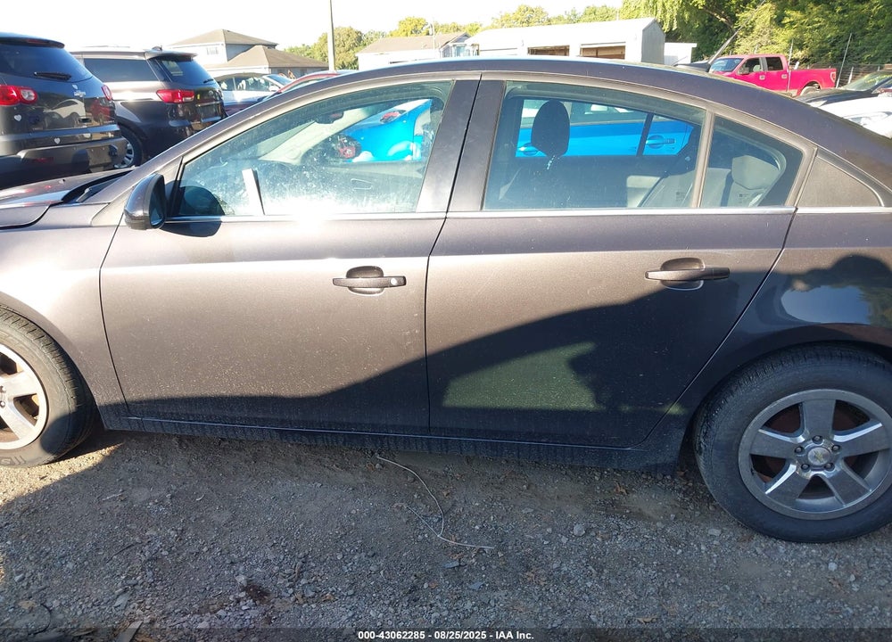 2014 CHEVROLET CRUZE VIN: 1G1PC5SB6E7237052