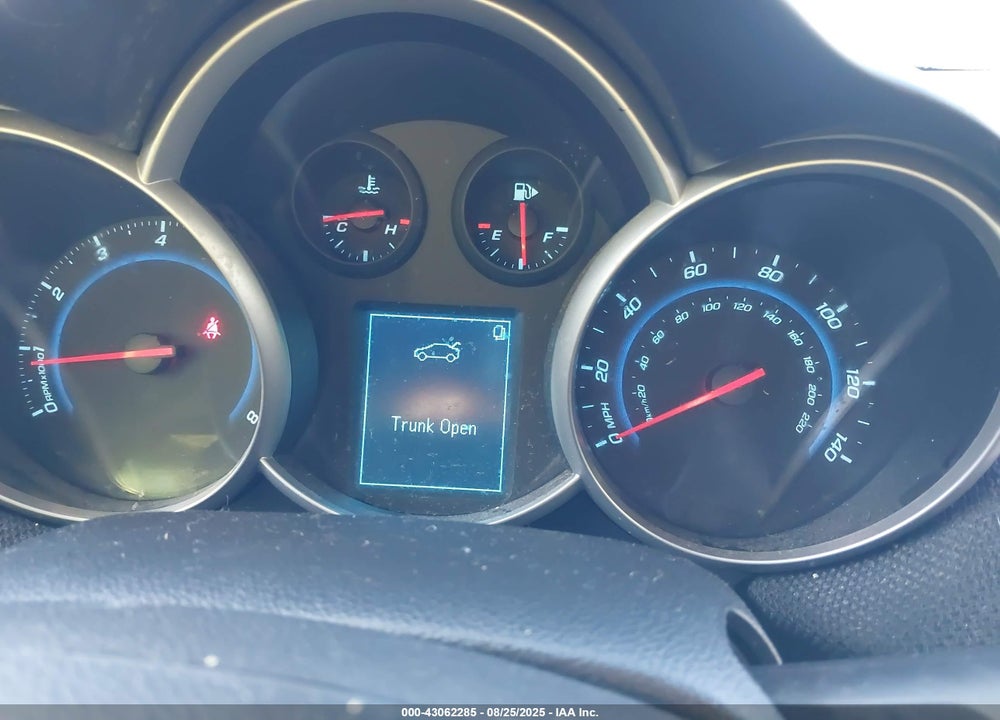 2014 CHEVROLET CRUZE VIN: 1G1PC5SB6E7237052
