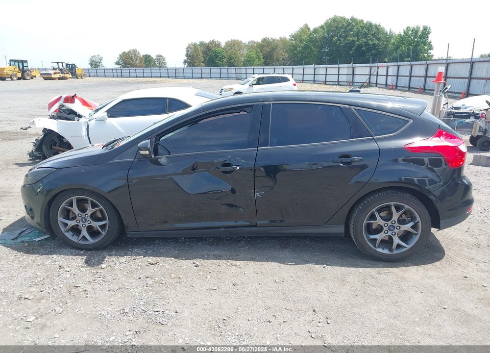 2014 FORD FOCUS VIN: 1FADP3K28EL243774