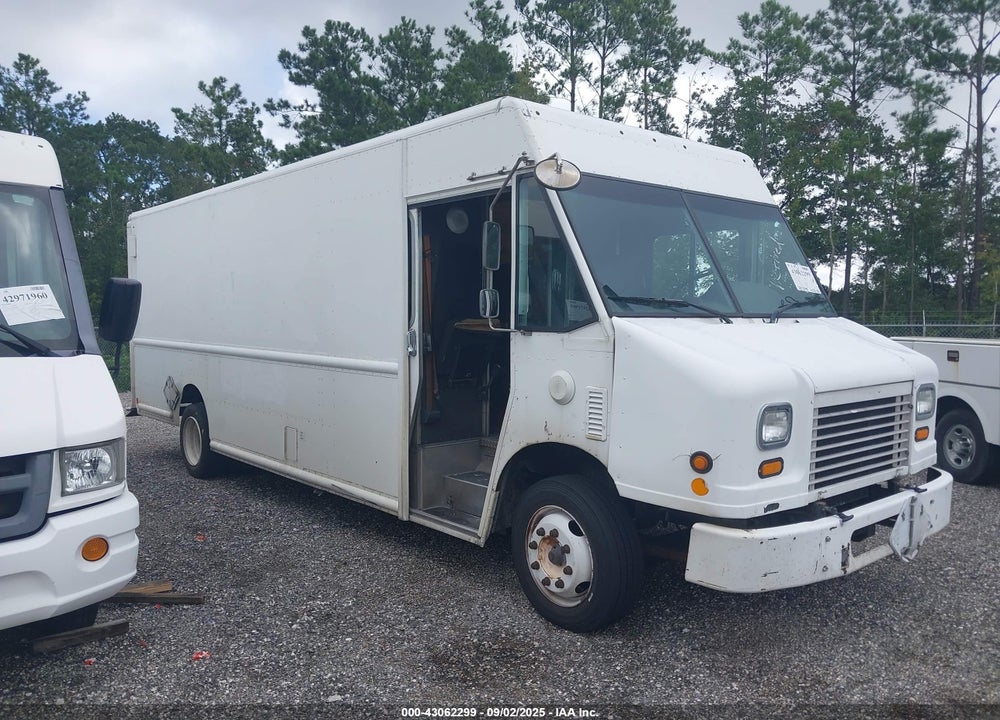 2012 FREIGHTLINER CHASSIS VIN: 4UZAAPDU1CCBR1646