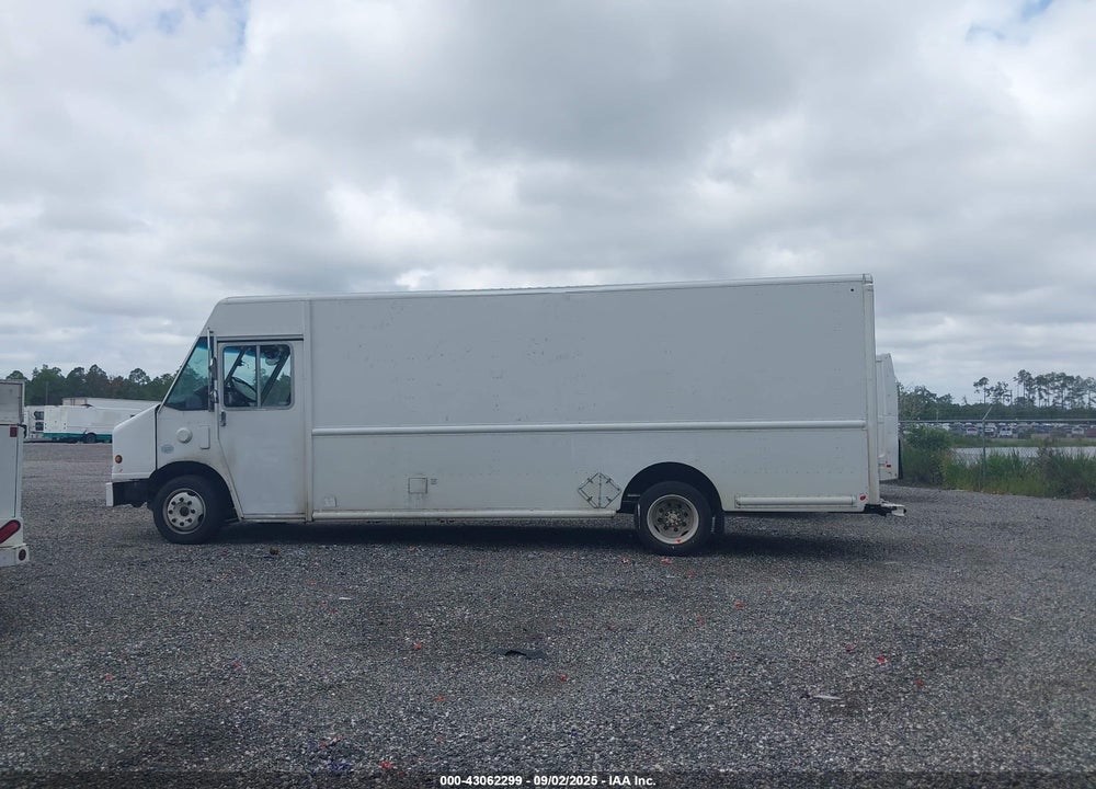 2012 FREIGHTLINER CHASSIS VIN: 4UZAAPDU1CCBR1646