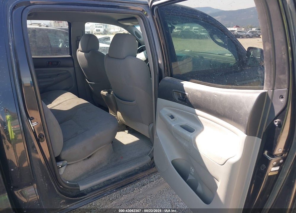 2008 TOYOTA TACOMA V6 VIN: 5TEMU52N28Z494904