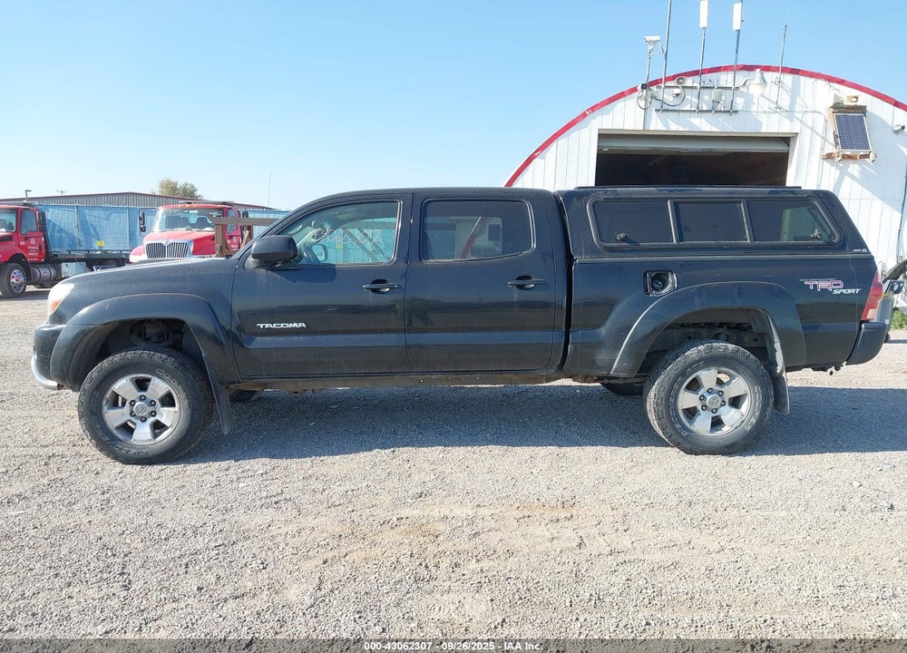 2008 TOYOTA TACOMA V6 VIN: 5TEMU52N28Z494904