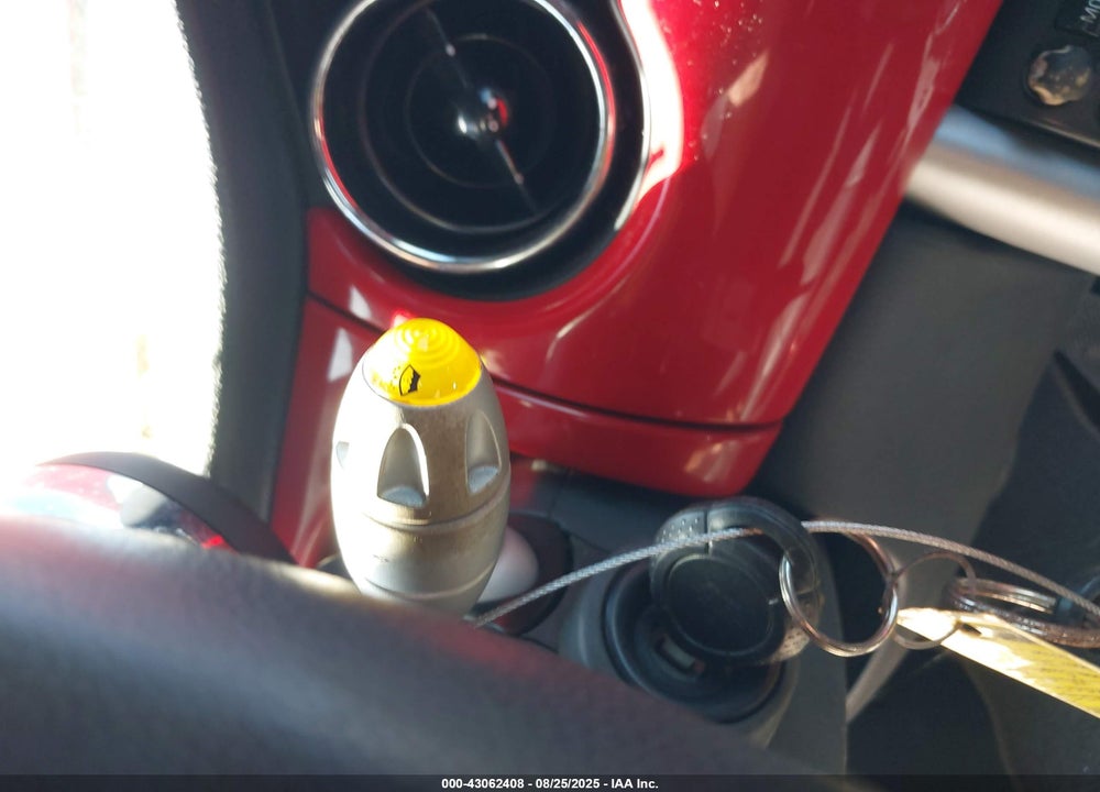 2005 MINI COOPER VIN: WMWRF33515TG12888