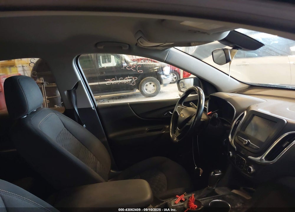2018 CHEVROLET EQUINOX VIN: 2GNAXJEV7J6349893