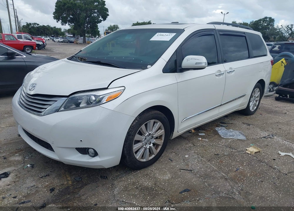 2017 TOYOTA SIENNA LIMITED 7 PASSENGER VIN: 5TDYZ3DC3HS795424