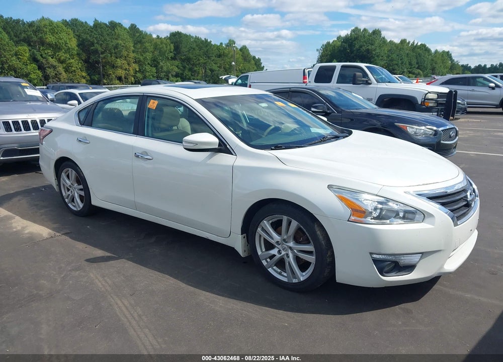 2015 NISSAN ALTIMA 3.5 SL VIN: 1N4BL3AP7FC130111