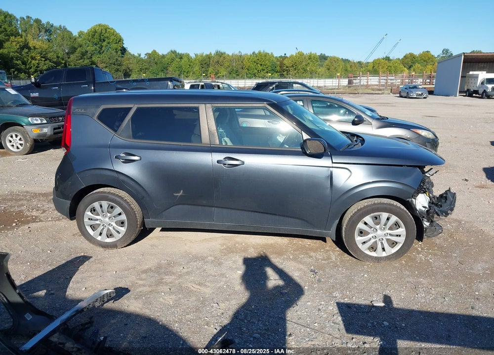 2020 KIA SOUL VIN: KNDJ23AUXL7077682