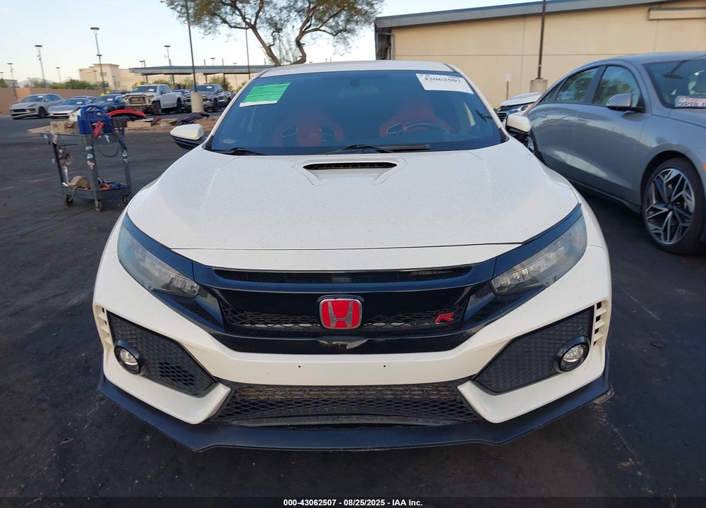2018 HONDA CIVIC TYPE-R TOURING VIN: SHHFK8G72JU204242