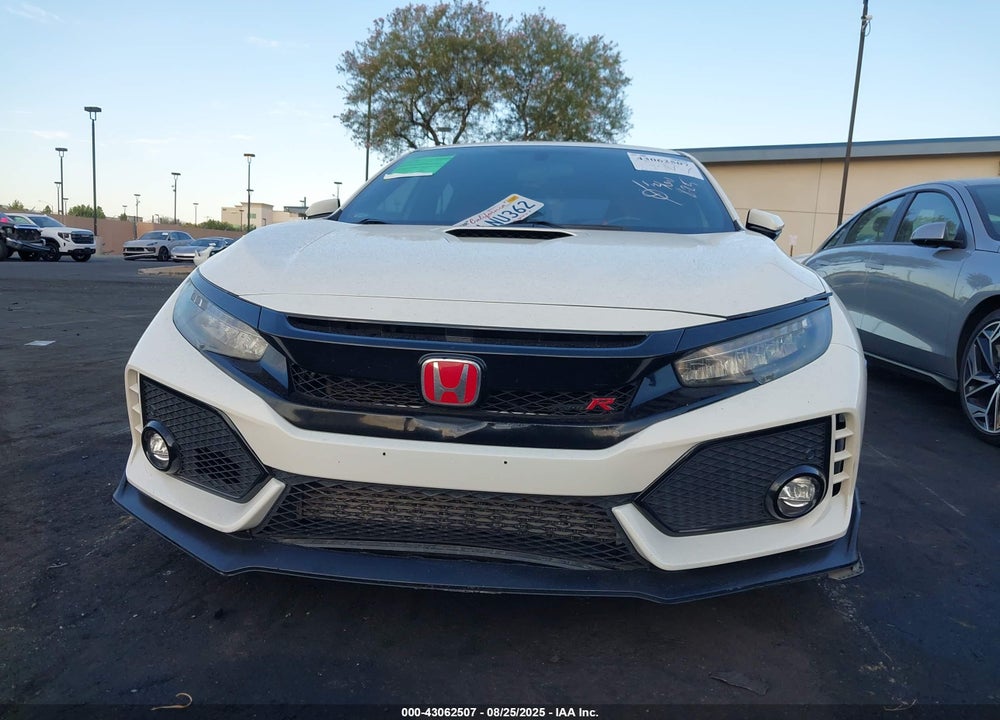 2018 HONDA CIVIC TYPE-R TOURING VIN: SHHFK8G72JU204242