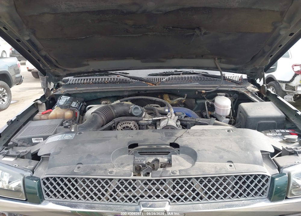2004 CHEVROLET SILVERADO 3500 LS VIN: 1GCJC33154F174716