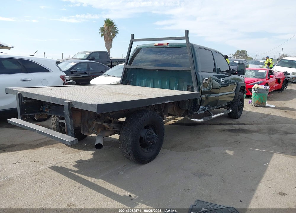 2004 CHEVROLET SILVERADO 3500 LS VIN: 1GCJC33154F174716