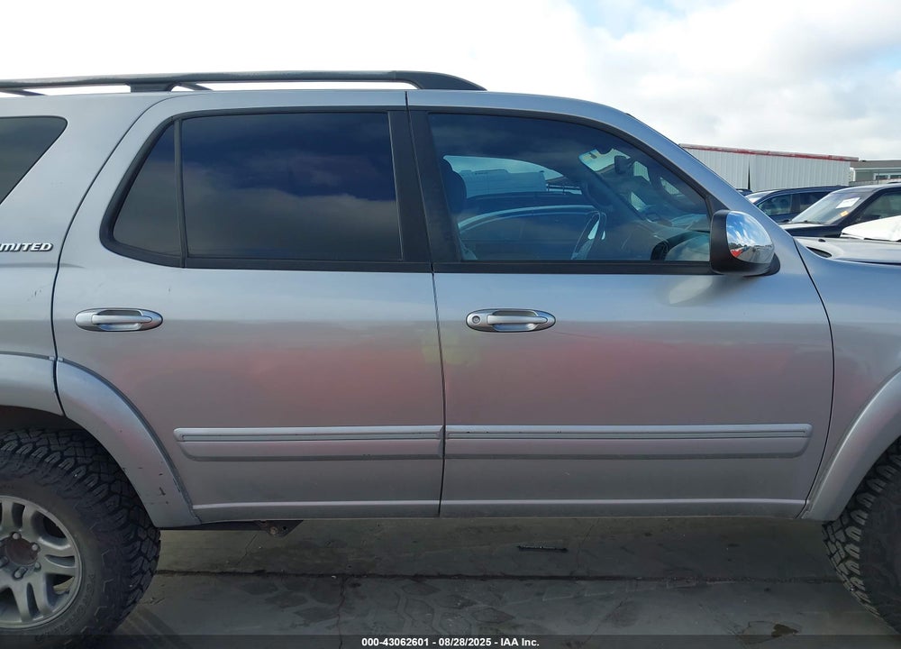 2007 TOYOTA SEQUOIA LIMITED V8 VIN: 5TDBT48A77S286733