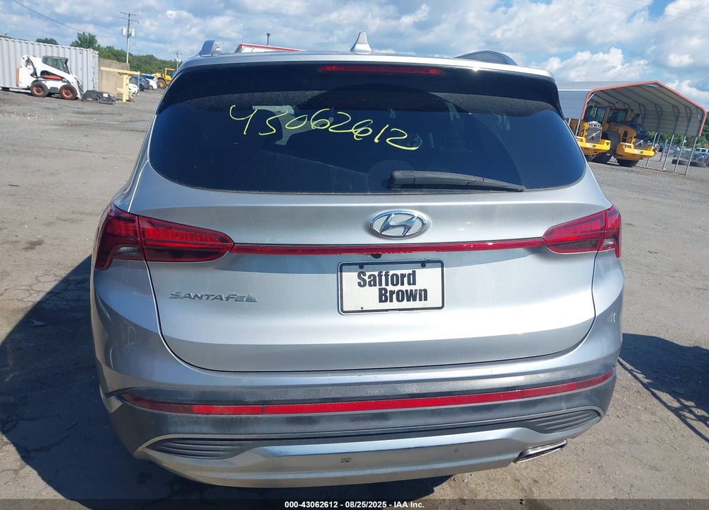 2021 HYUNDAI SANTA FE VIN: 5NMS24AJ8MH308363