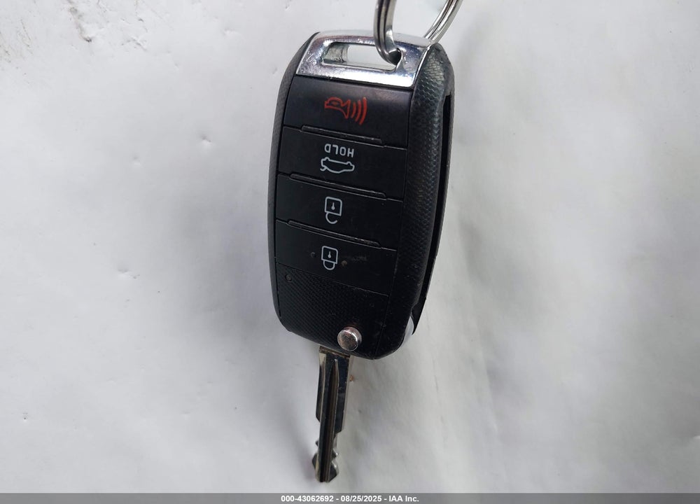 2018 KIA FORTE VIN: 3KPFL4A76JE231031