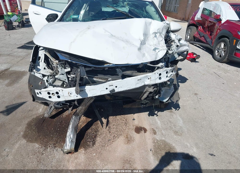2017 CHEVROLET CRUZE VIN: 3G1BE6SM1HS578781