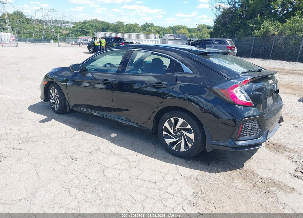 2018 HONDA CIVIC VIN: SHHFK7H2XJU410017