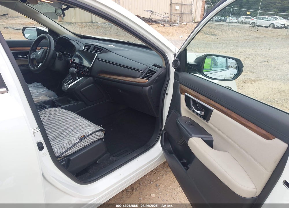 2018 HONDA CR-V VIN: 2HKRW1H52JH519258