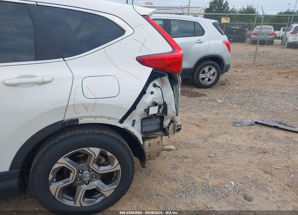 2018 HONDA CR-V VIN: 2HKRW1H52JH519258