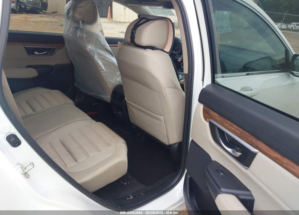 2018 HONDA CR-V VIN: 2HKRW1H52JH519258