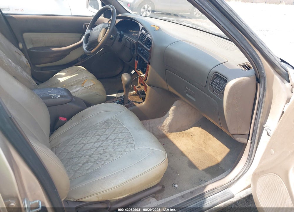 1995 TOYOTA CAMRY XLE VIN: JT2GK13E1S0104014
