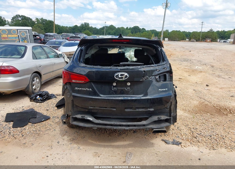 2017 HYUNDAI SANTA FE VIN: 5NMZU3LB8HH019112