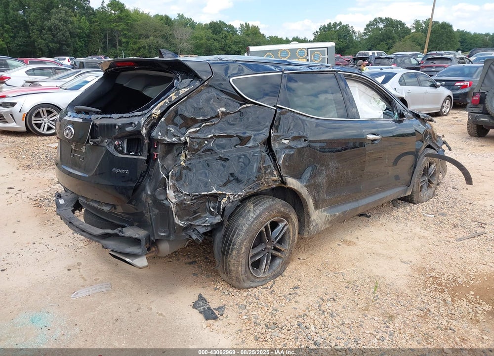 2017 HYUNDAI SANTA FE VIN: 5NMZU3LB8HH019112