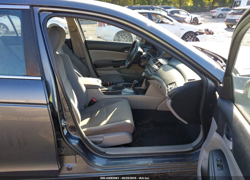 2012 HONDA ACCORD 2.4 LX VIN: 1HGCP2F38CA182634