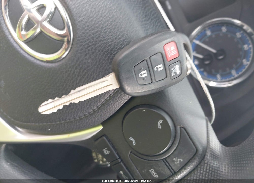 2017 TOYOTA COROLLA VIN: 5YFBURHE1HP633691