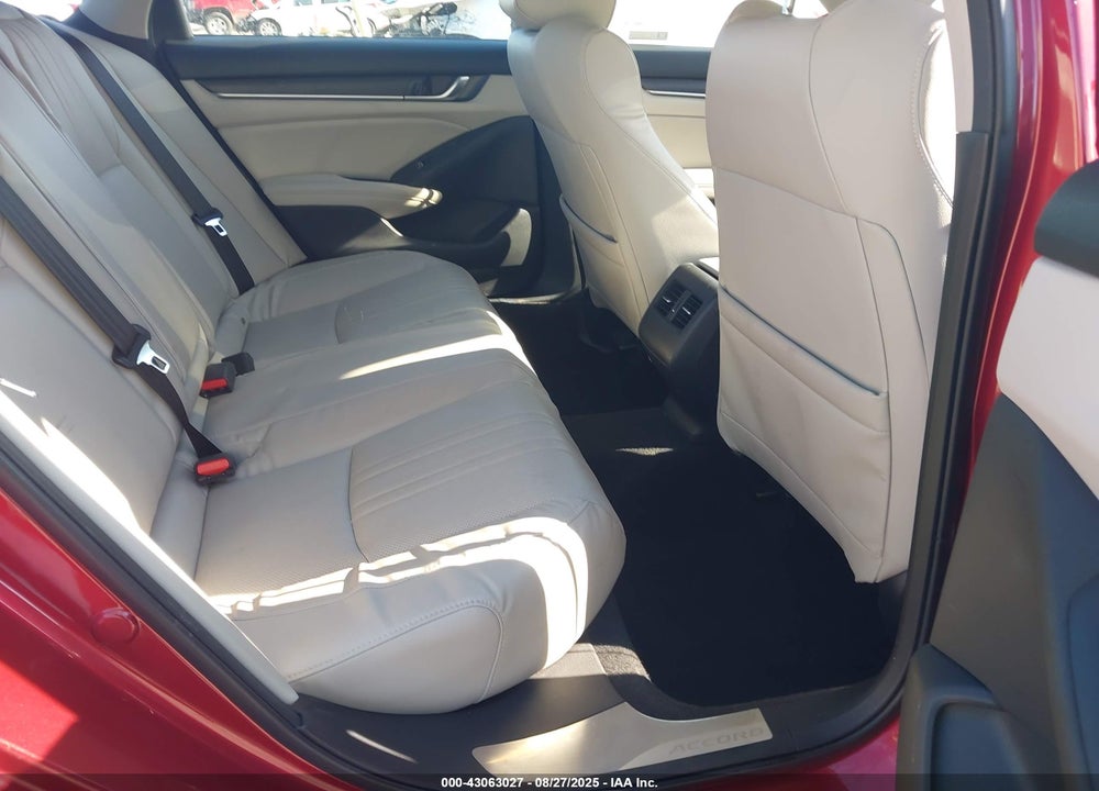2018 HONDA ACCORD VIN: 1HGCV3F96JA012091