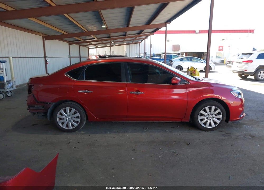 2016 NISSAN SENTRA VIN: 3N1AB7AP2GY221024
