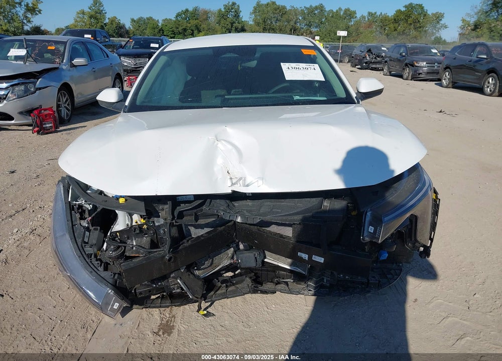 2025 KIA K4 VIN: 3KPFT4DE3SE177439