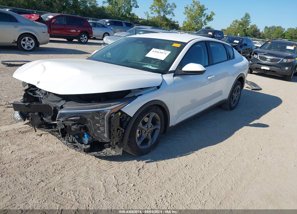 2025 KIA K4 VIN: 3KPFT4DE3SE177439