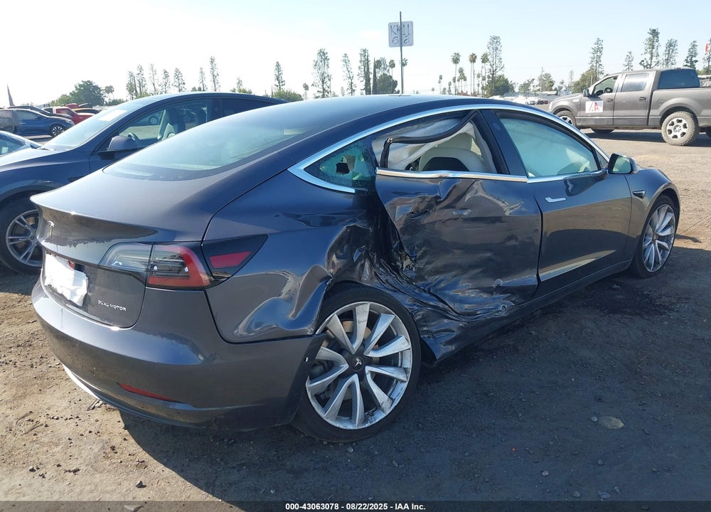 2019 TESLA MODEL 3 VIN: 5YJ3E1EB6KF195542