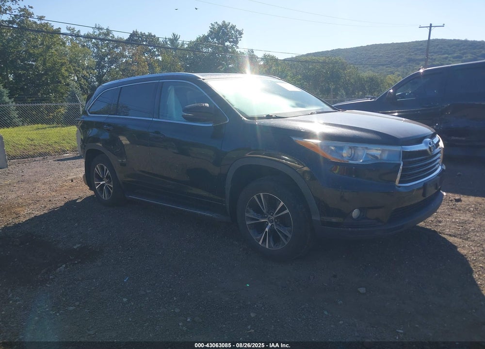 2016 TOYOTA HIGHLANDER XLE V6 VIN: 5TDJKRFH9GS316522