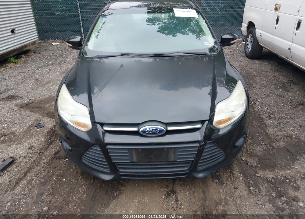 2014 FORD FOCUS VIN: 1FADP3F27EL298565