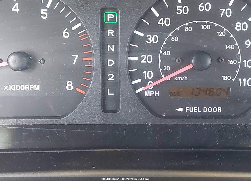 2000 TOYOTA SIENNA LE VIN: 4T3ZF13C5YU198552