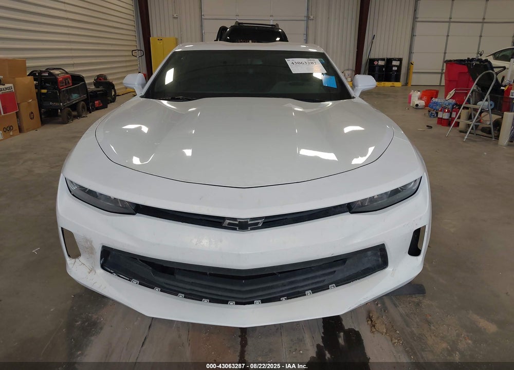 2016 CHEVROLET CAMARO VIN: 1G1FA1RX4G0172015