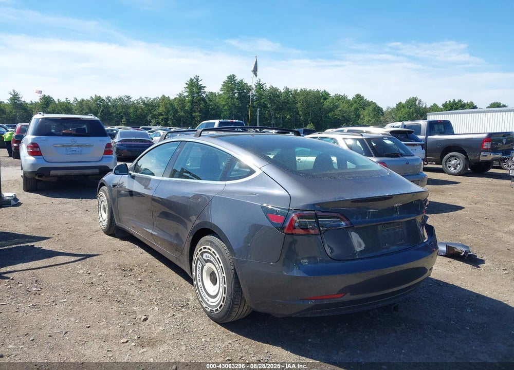 2018 TESLA MODEL 3 LONG RANGE/PERFORMANCE VIN: 5YJ3E1EB5JF103691