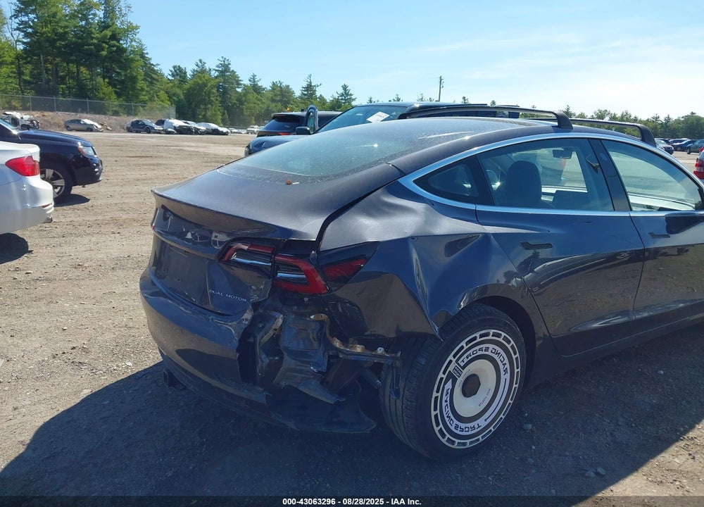 2018 TESLA MODEL 3 LONG RANGE/PERFORMANCE VIN: 5YJ3E1EB5JF103691