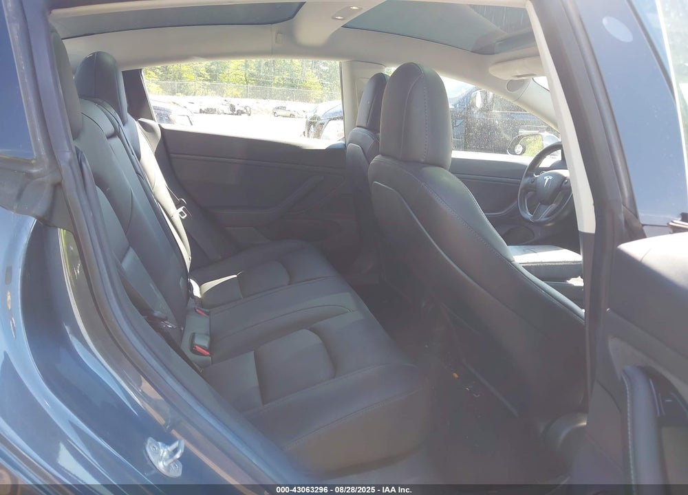 2018 TESLA MODEL 3 LONG RANGE/PERFORMANCE VIN: 5YJ3E1EB5JF103691